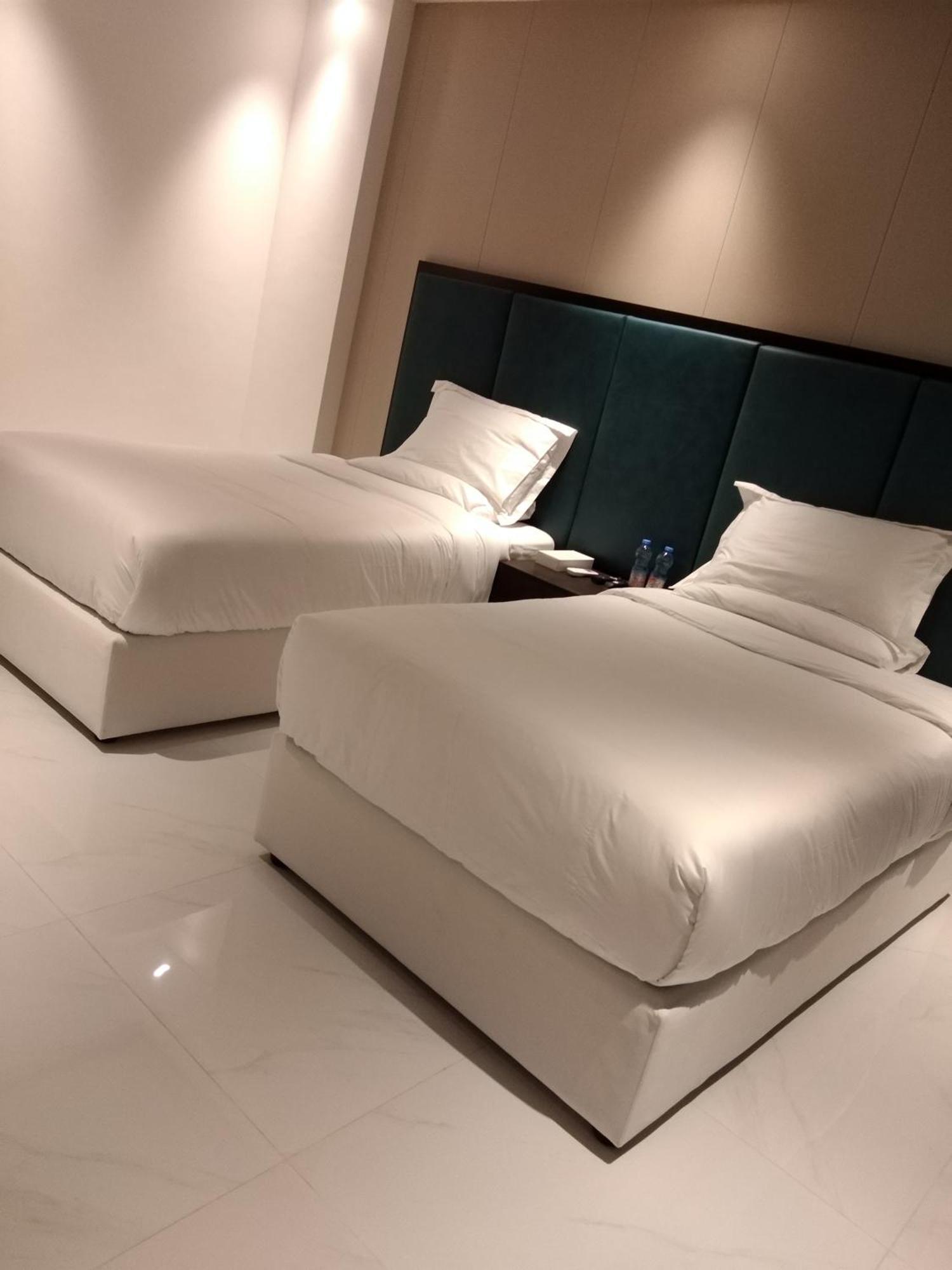 Nebula Hotel Duqm Buitenkant foto